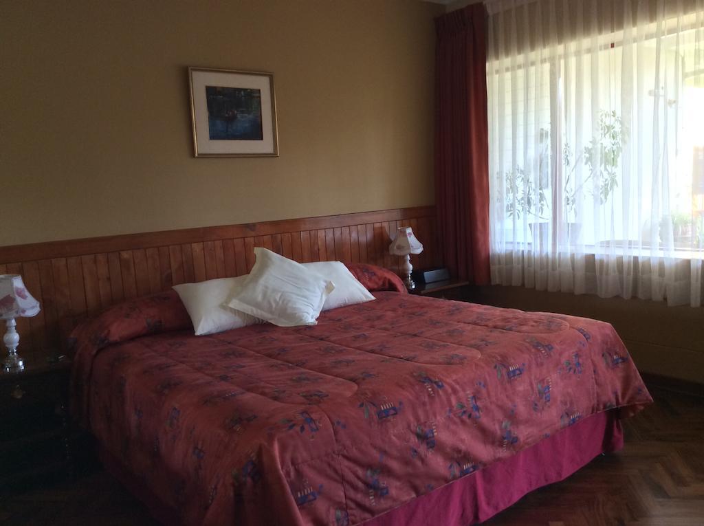 Hotel Colomba Уарас Экстерьер фото