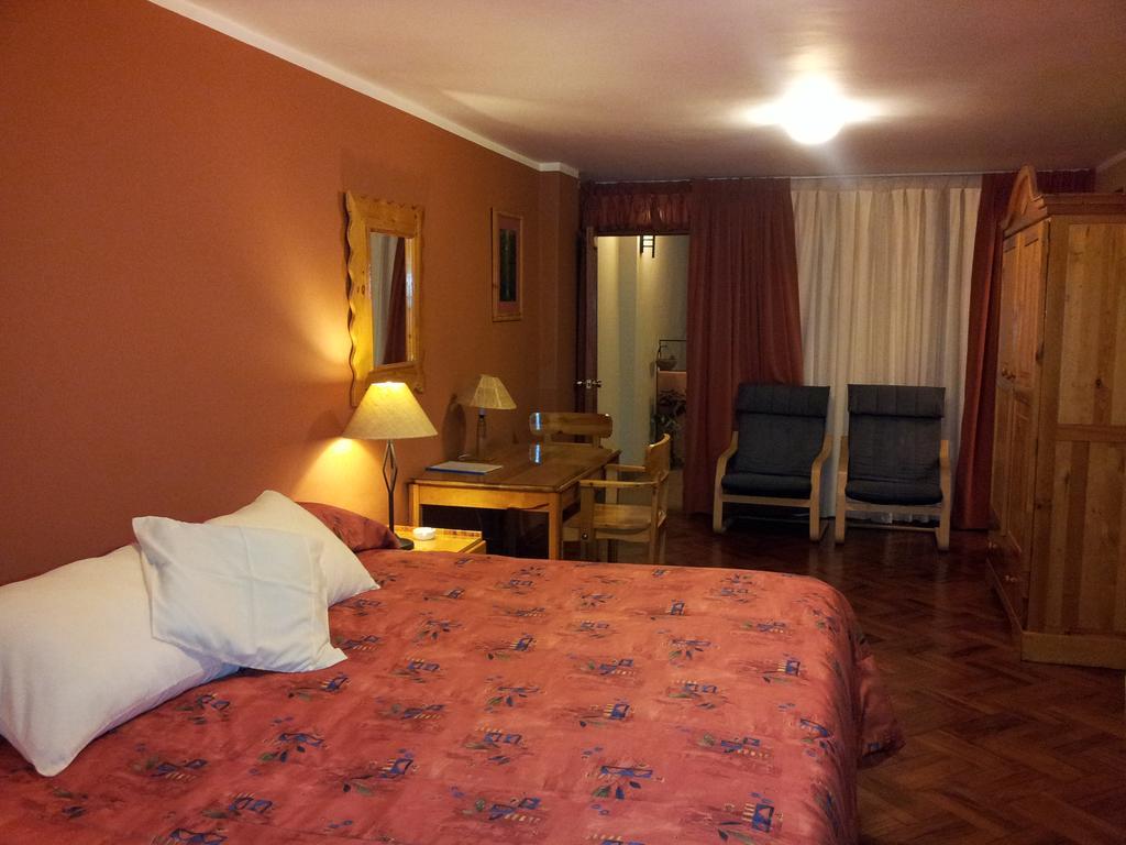 Hotel Colomba Уарас Экстерьер фото