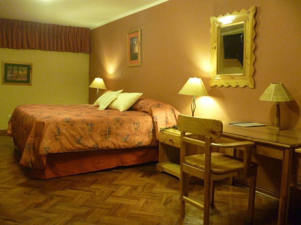 Hotel Colomba Уарас Экстерьер фото