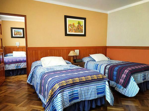 Hotel Colomba Уарас Экстерьер фото