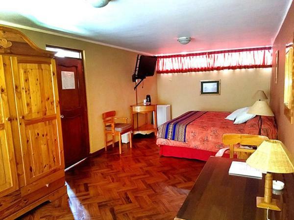 Hotel Colomba Уарас Экстерьер фото